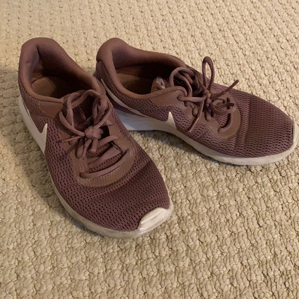 purple nike shoes